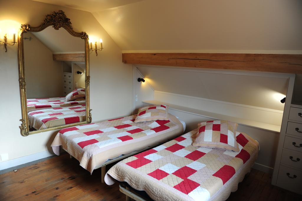 Auberge De L'abbaye Signy-lʼAbbaye Eksteriør billede