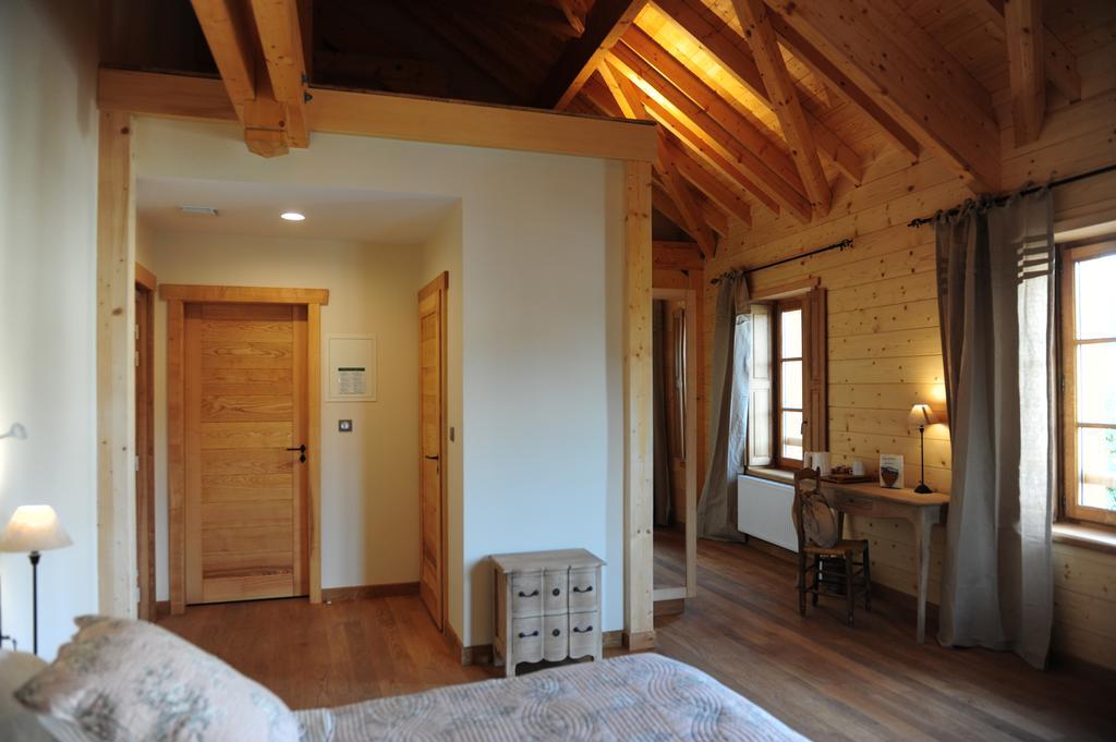 Auberge De L'abbaye Signy-lʼAbbaye Værelse billede