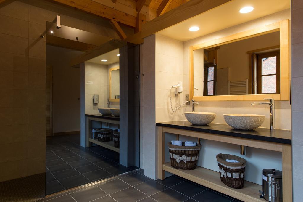 Auberge De L'abbaye Signy-lʼAbbaye Eksteriør billede